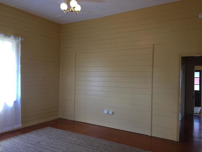 22 Glencoe Street, The Range QLD 4700